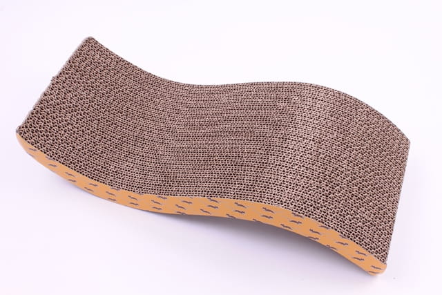 Chico Drapak kartonowy dla kotów - fala 55x22x12cm